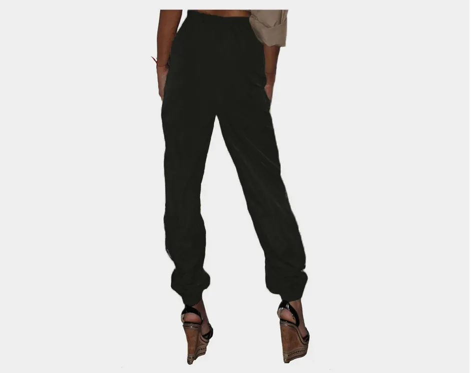 64 Cargo Black Weekender Pants - The Bel Air