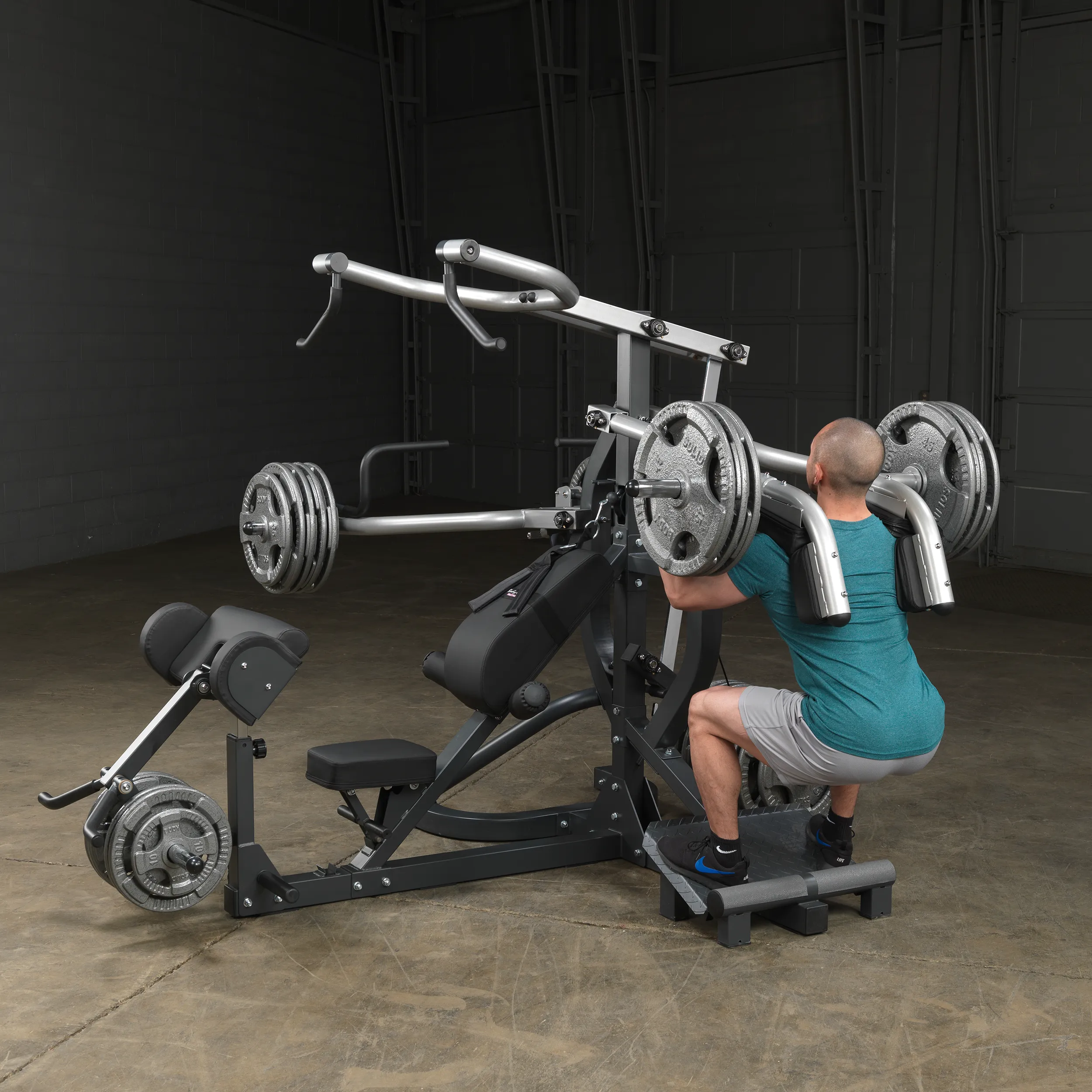 Body-Solid Freeweight Leverage Gym SBL460P4