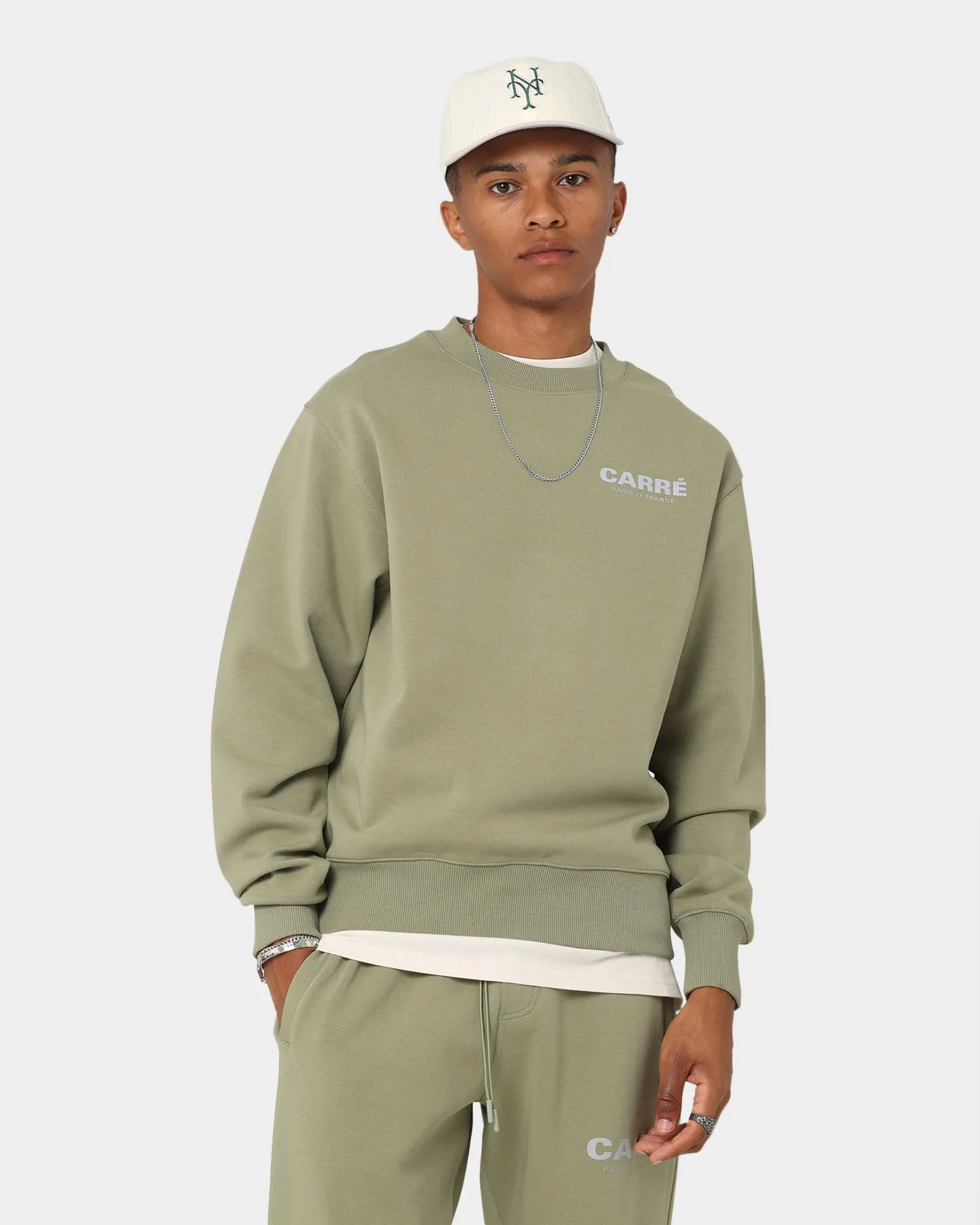 Carré Motion Crewneck Army Green