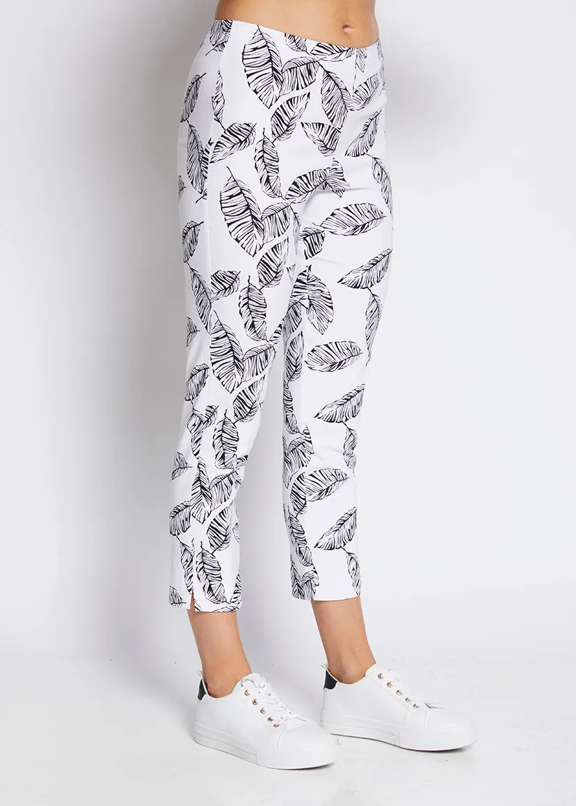 Easy printed bengaline 7/8 pant in White Leaf