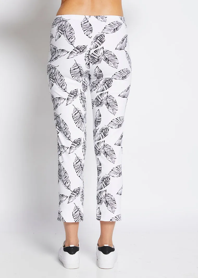 Easy printed bengaline 7/8 pant in White Leaf