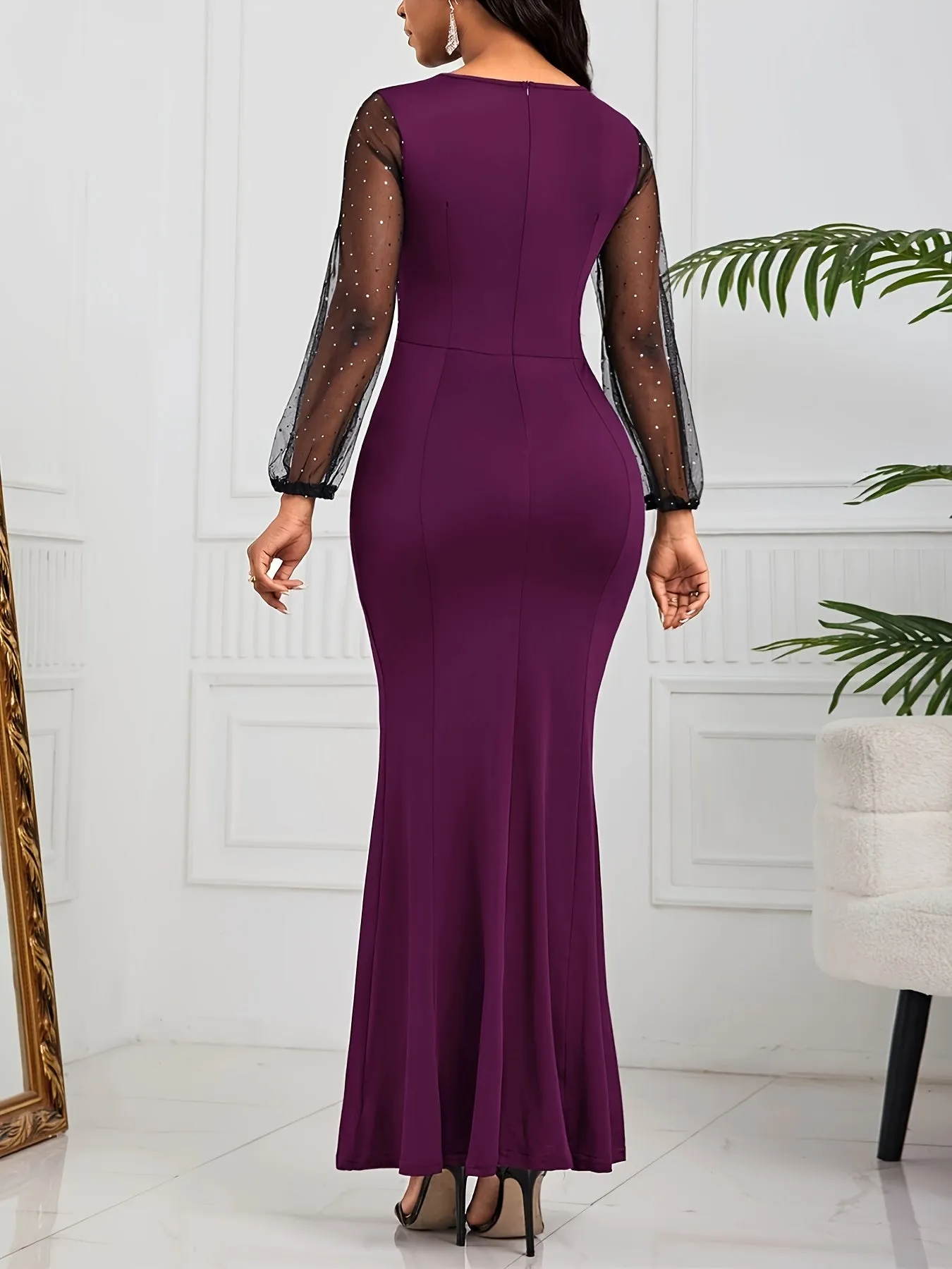 Elegant Mermaid Maxi Dress for Women: Chic, Comfortable & Versatile - Perfect for Any Season, with a Sophisticated Crew Neck and Flattering Bodycon Fit