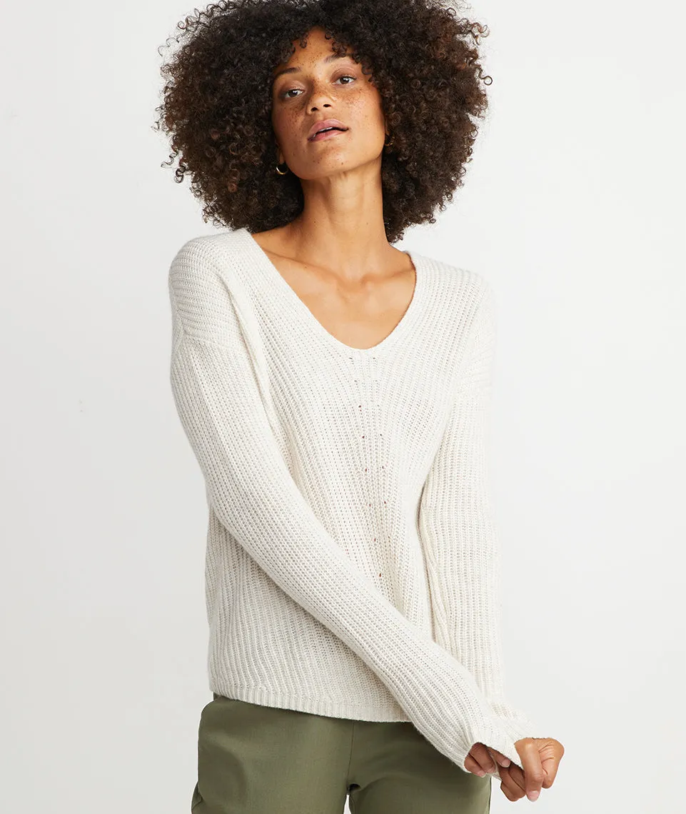 Elisa Pullover in Winter White Heather