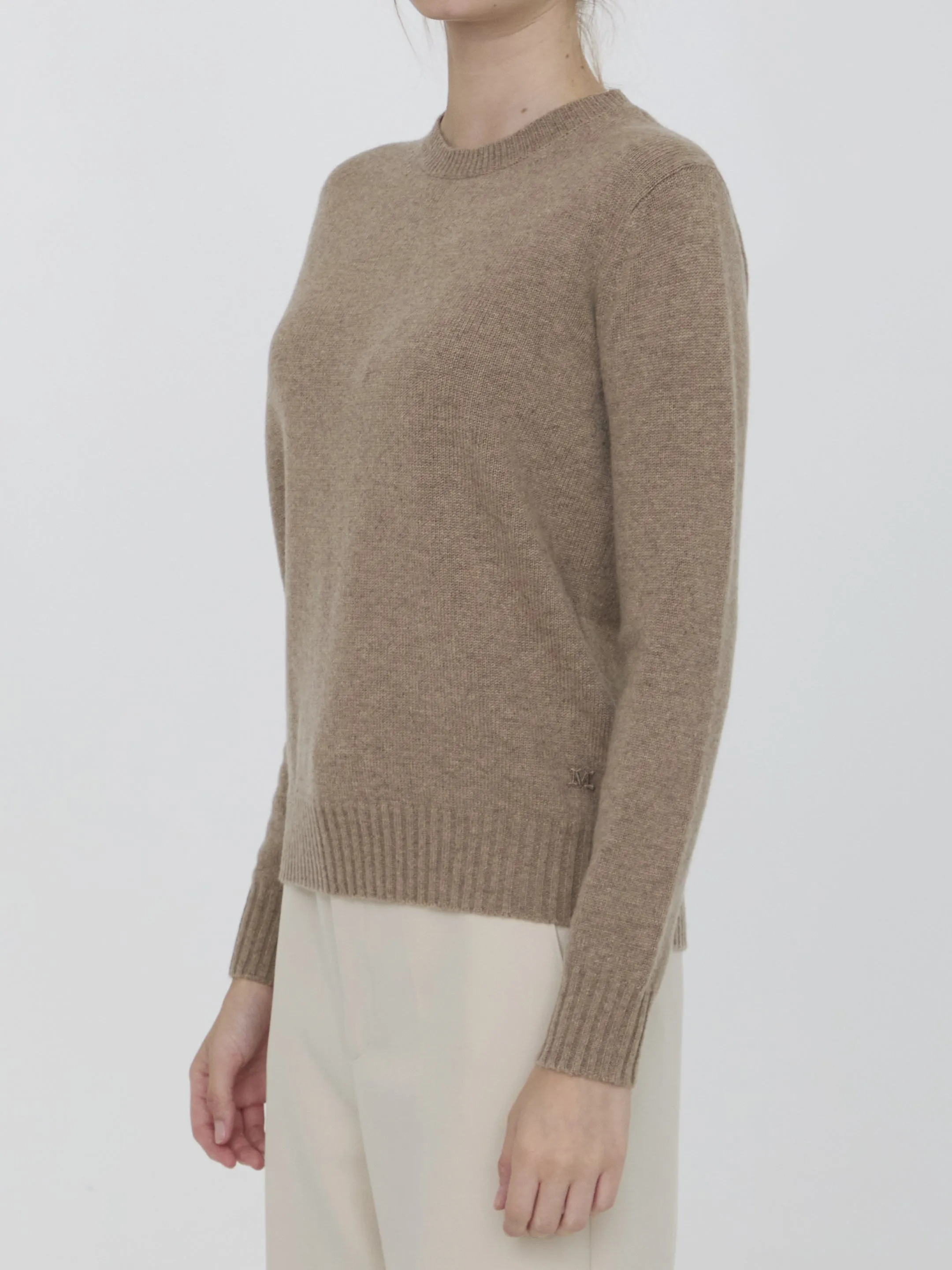 Max Mara Viglio Cashmere Sweater In Beige