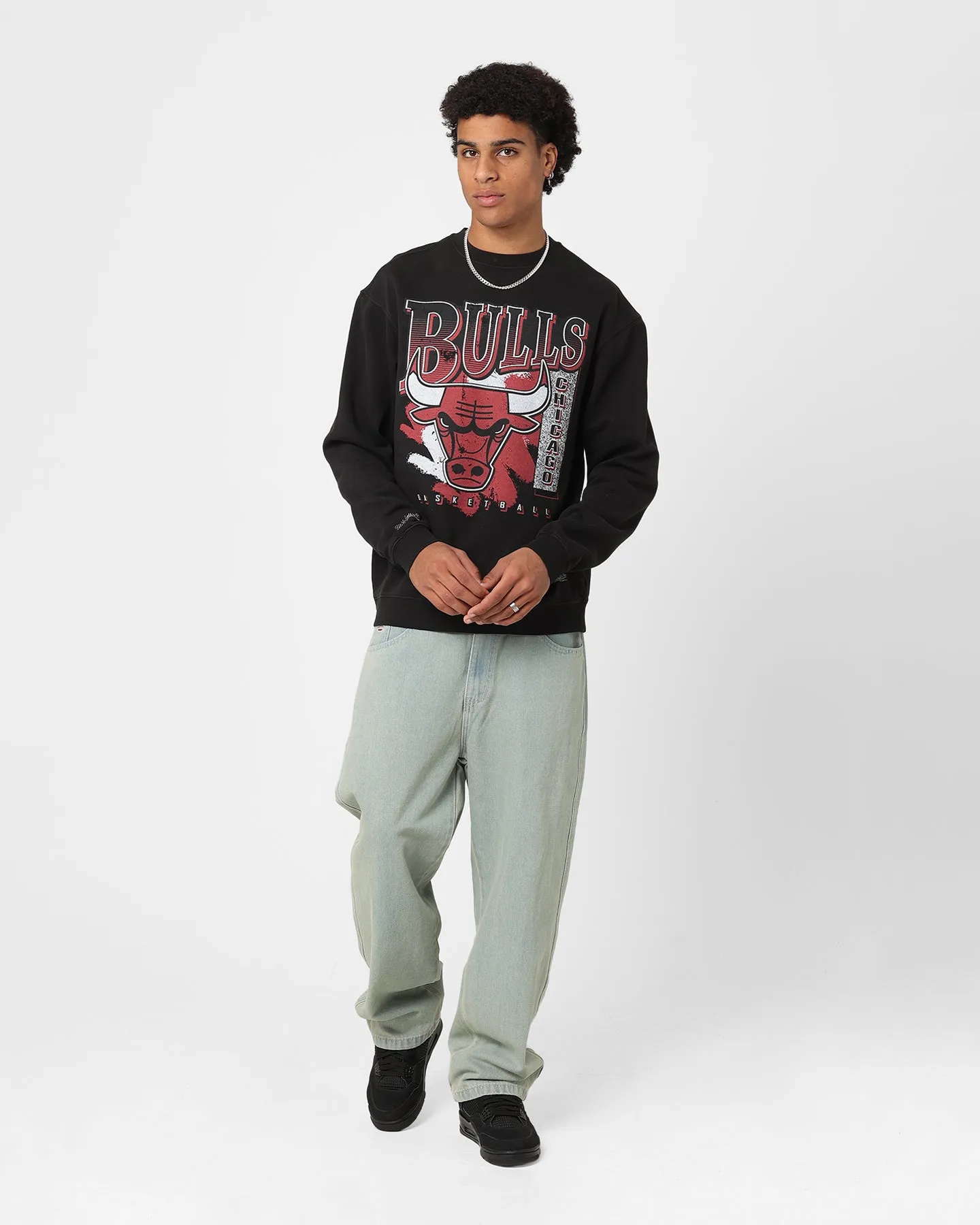 Mitchell & Ness Chicago Bulls Paintbrush Crewneck Faded Black